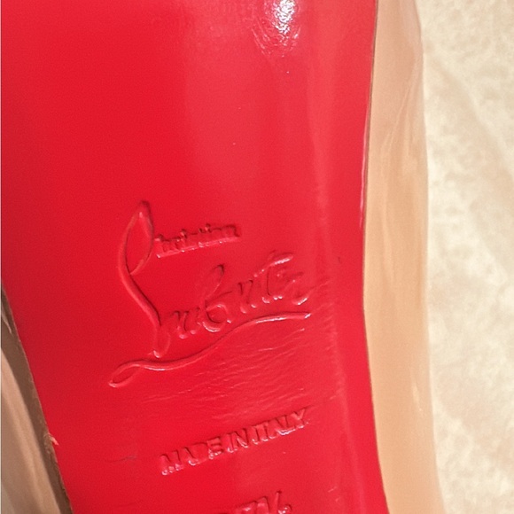 Authentic Christian Louboutin nude heels! - Picture 5 of 8